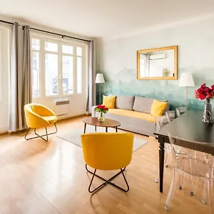 Cozy - Champs Elysees - Mollien Paris