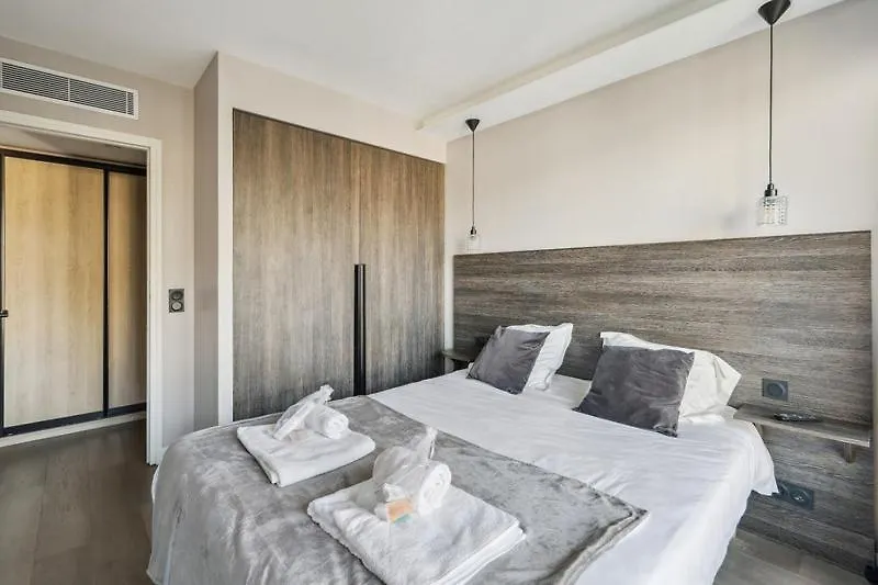 330 Suite Pernet 3 : Elegance And Comfort In Paris Apartment